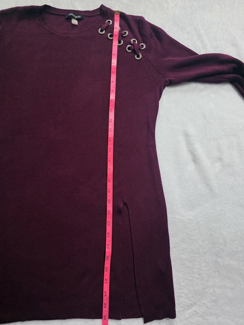 Cable & Gauge Plum Purple Grommet Crisscross Tunic Sweater Size M - Picture 7 of 7
